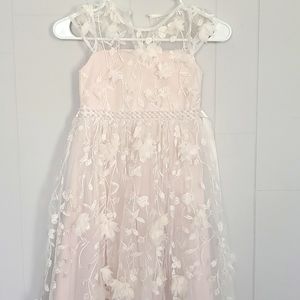 Girls dress